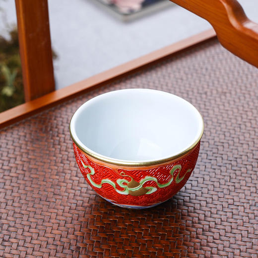 【宝】红地雕刻江山万代杯 商品图1