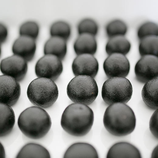 九蒸九晒黑芝麻丸 | 有机芝麻，传统石磨，铜锅炒制，九蒸九晒一次不少，来自1700多年前的养发名方！ 商品图0