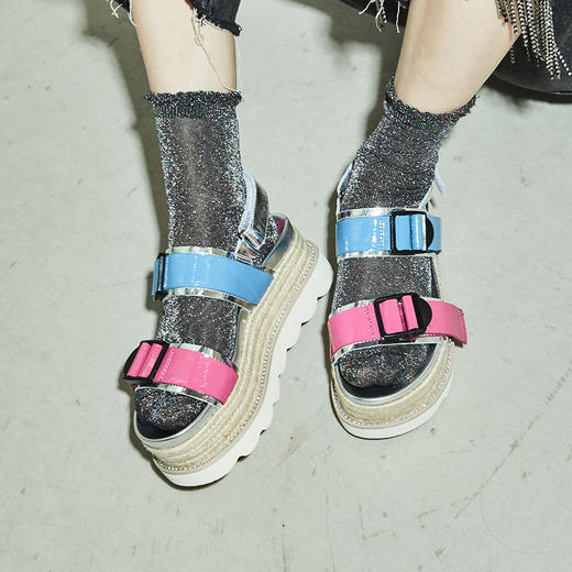 nekomomo2020年夏季新款ins潮牛皮百搭松糕厚底运动风坡跟凉鞋M20BG23751 商品图2