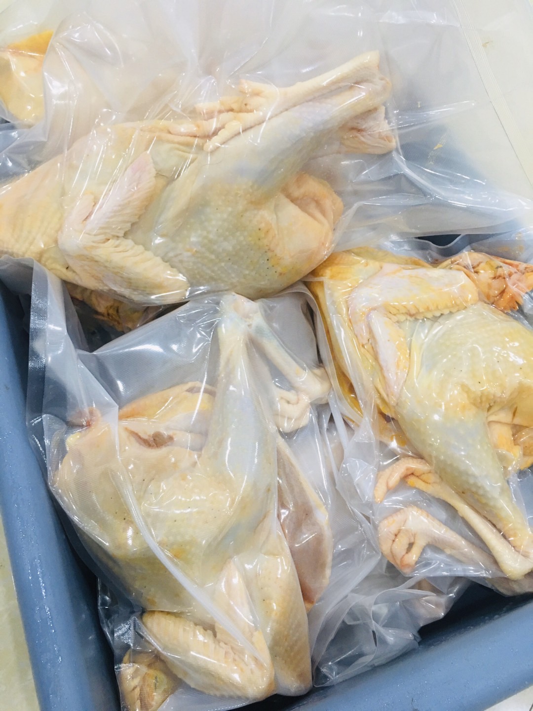 阿里创业同事土鸡2只打包母鸡（养殖一年半）如检查吃饲料退全款  顺丰生鲜包邮