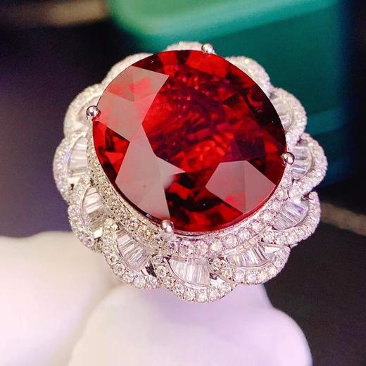卢比莱碧玺戒指吊坠两用款n鸽血红卢比来红碧玺18k金钻石镶嵌总重1319