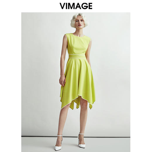 VIMAGE纬漫纪纯色简约时尚修身无袖不规则连衣裙V1307901D 商品图1
