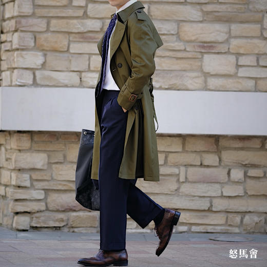 Westminster 插肩袖款日本防渗雨嘎巴甸军绿色战壕风衣 商品图1