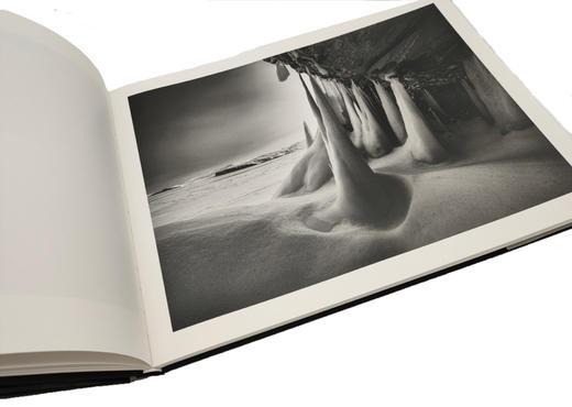 《黑白山河祭》郭际/四川美术出版社 商品图7