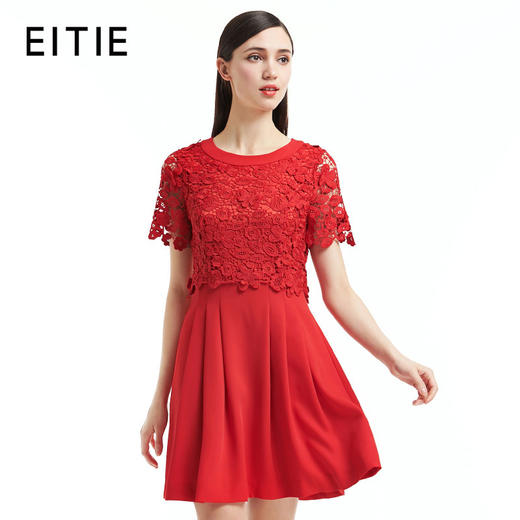 EITIE爱特爱女装冬季新款镂空蕾丝钩花假两件褶皱连衣裙A字裙5507203 商品图0