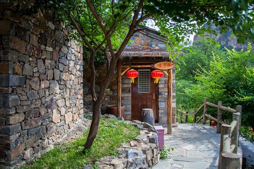 北京房山云上石屋李子院隐居乡里