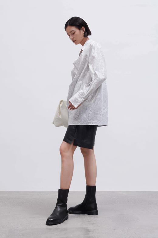 HIDEMI 心房客/“我们做印花”线型设计感微荡领多穿衬衫 商品图14