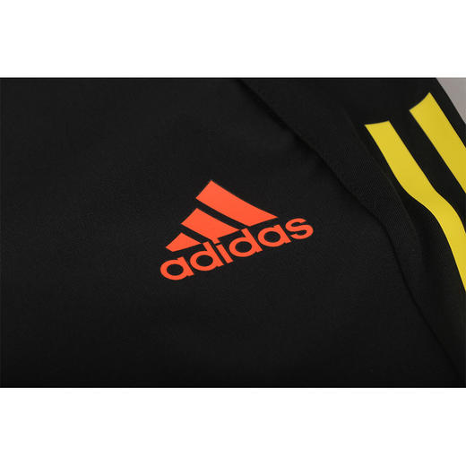 ADIDAS/阿迪达斯 曼联20/21赛季欧冠足球收腿裤FR3700 商品图2