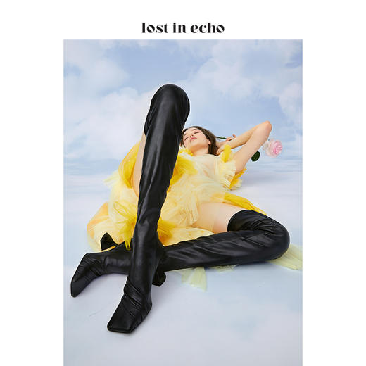 【微瑕疵不退不换】lost in echo x VIVIANO 设计师原创秋冬方头褶皱超高筒弹力靴 商品图0