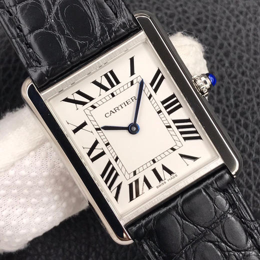 ding级版本 卡di亚TANK 坦克系列女士腕表，表盘尺寸：小号31X24mm 中号33X27mm,原装瑞士朗达石英机芯 商品图3