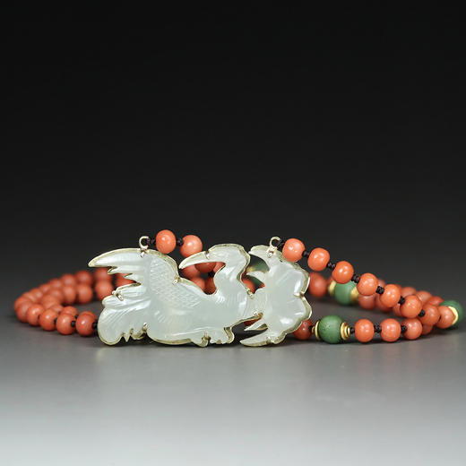 清代和田白玉仙鹤寿桃项链 商品图0