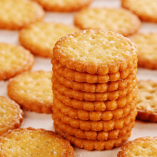 比比赞 海盐小圆饼干500g/盒 约10包 网红 小圆饼 整箱 早餐 爆款 解馋 零食 小吃休闲食品 包邮 随机发货 商品图0