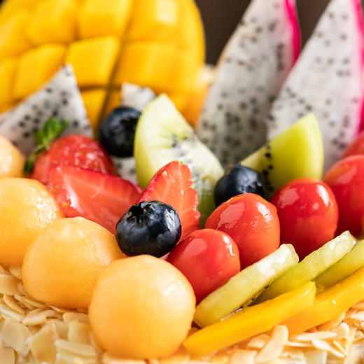 【鲜果蛋糕销量NO.1】全心全意浪漫情侣蛋糕，缤纷鲜果，果香四溢，好评如潮（东莞幸福西饼蛋糕） 商品图3