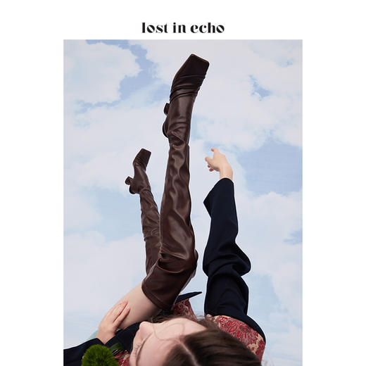 【微瑕疵不退不换】lost in echo x VIVIANO 设计师原创秋冬方头褶皱超高筒弹力靴 商品图1