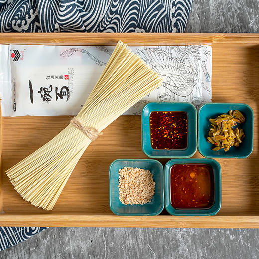 红中红油凉面175g 商品图1