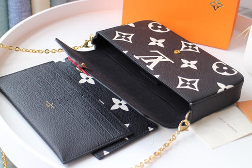 原单lv m69515 lv crafty pochette flicie 链条包lv crafty 配饰