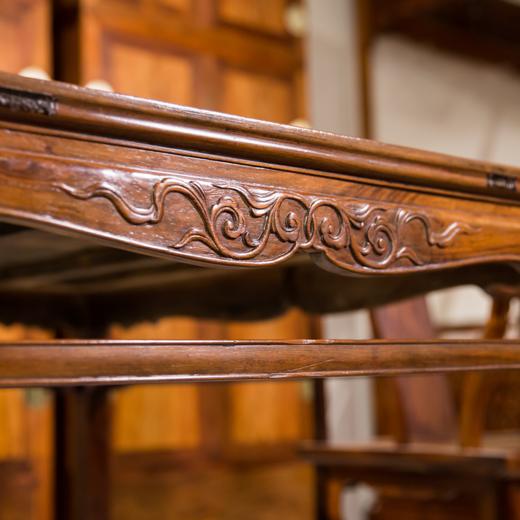 明末清初 黄花梨拦水线卷草纹八仙桌 - 明清家具研习社