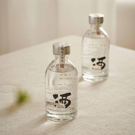 三两52°绵柔经典小白酒礼盒整箱装 150ml/瓶*9 商品图4