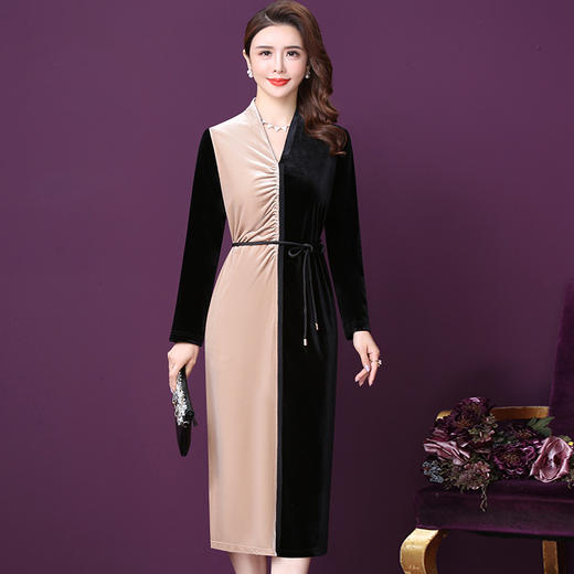 WXY-W-PS-003新款秋装法式复古V领名媛气质修身裙子 商品图0