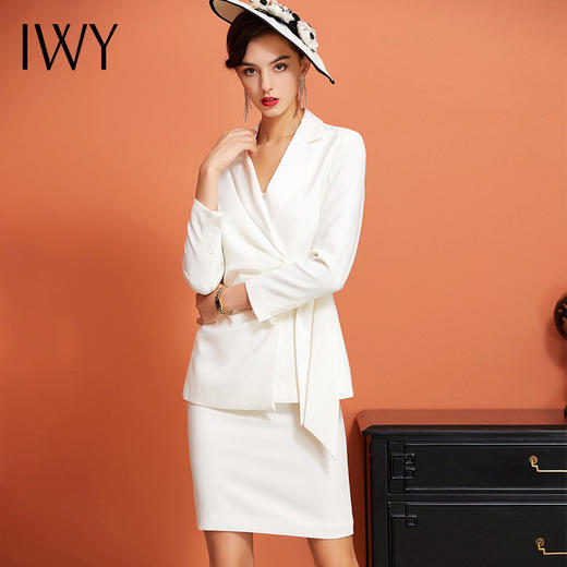 IWY/白色长袖西装半裙套装CS922 商品图0