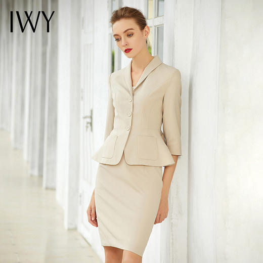 IWY/杏色七分袖西装半裙套装CS986 商品图3