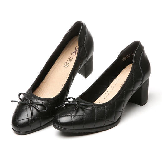 信诺2020秋季新款女鞋菱形格蝴蝶真皮粗跟女单鞋高跟气质浅口皮鞋20q