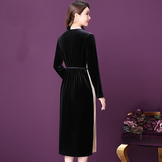 WXY-W-PS-003新款秋装法式复古V领名媛气质修身裙子 商品图1