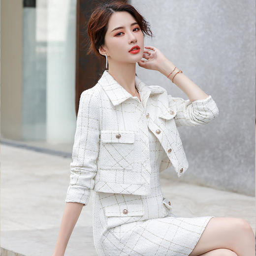 洋气时尚,小香风修身短款职业套装ql-215 - 美衣聚品女装旗舰店