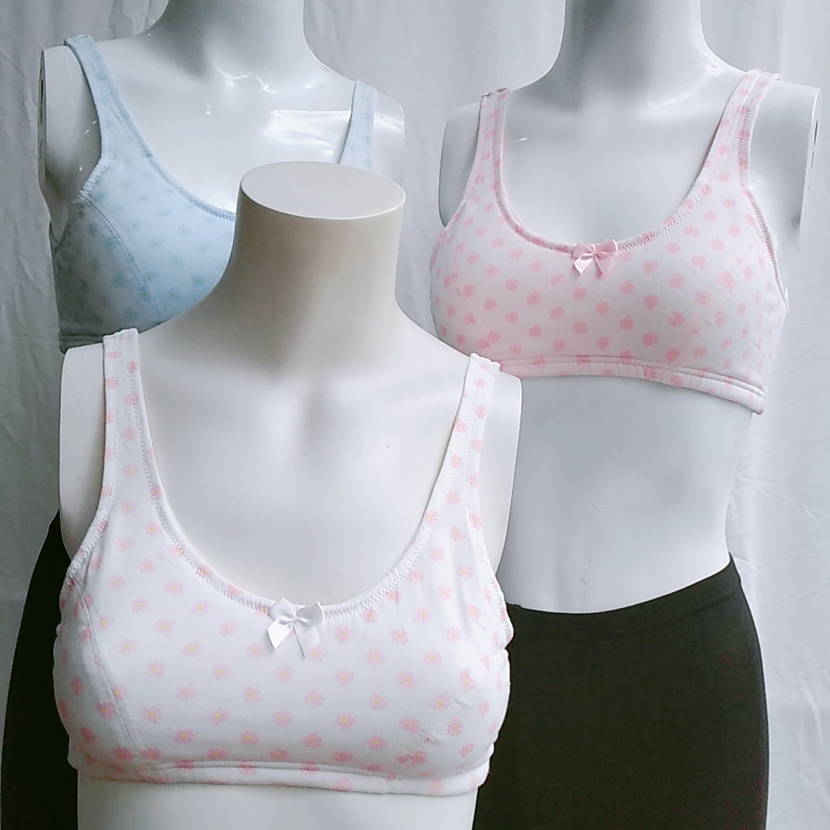 W080花季少女无钢圈背心式成长文胸