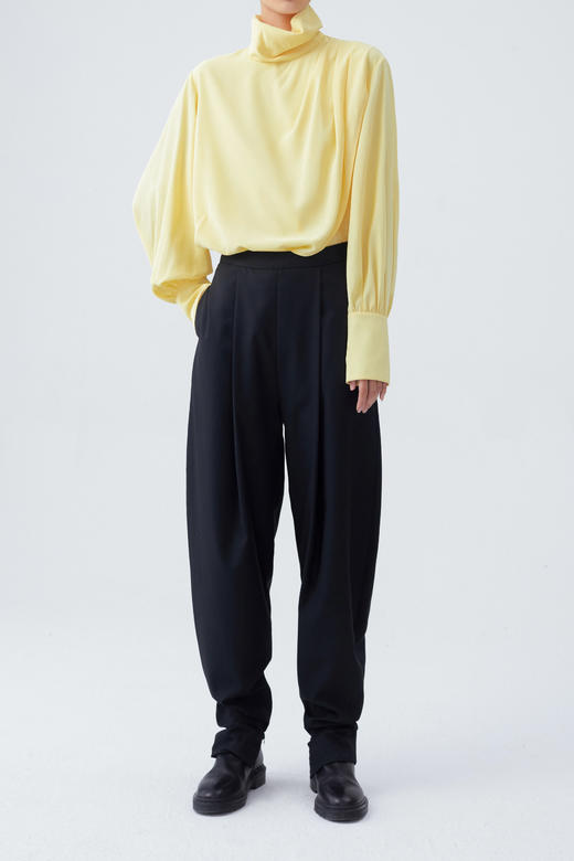 HIDEMI 鹅蛋黄缎面褶皱荡漾设计感顺滑感上衣 商品图2