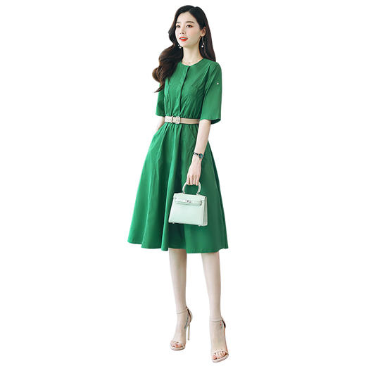 WZNH-BBL9960圆领套头宽松纯色清新森系可爱时尚连衣裙 商品图4