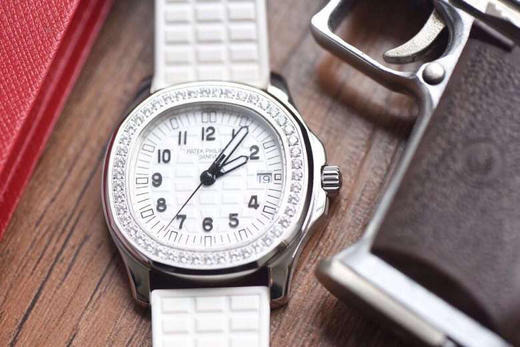 PPF手雷升级版～女款直径36mm 厚度8mm蓝宝石镜面克隆原装瑞士石英机芯 拆机也乱真橡胶表带 折叠扣 商品图0