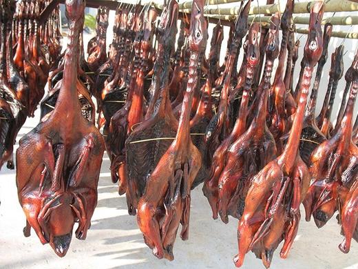 酱味佬酱三年老鸭800克左右/只 商品图1