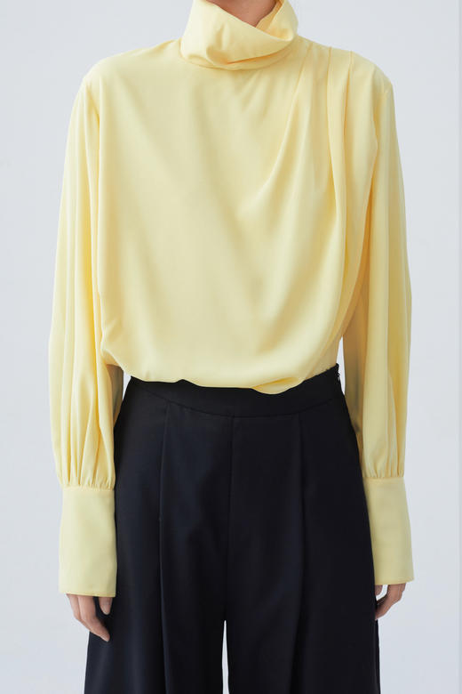 HIDEMI 鹅蛋黄缎面褶皱荡漾设计感顺滑感上衣 商品图0