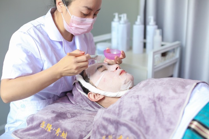 【圣隆·青蚨美容养生会所】39.9元皮肤管理套餐/99元身体管理套餐