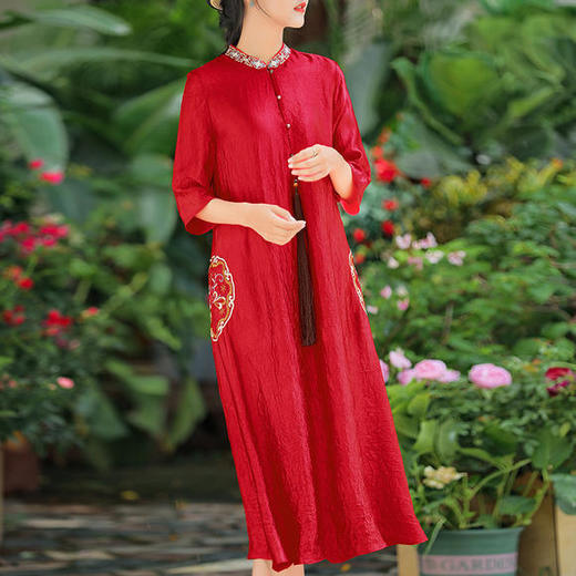 KDS1267新款时尚优雅气质立领七分袖高端醋酸刺绣连衣裙 商品图0