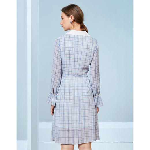 EITIE爱特爱秋季新款洋气格子翻领收腰显瘦连衣裙C20075102 商品图3