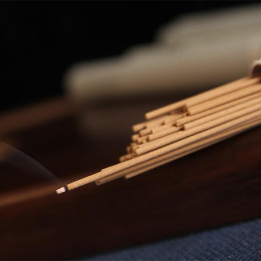 天然艾草线香盘香崖柏玉檀香孕妇婴儿家用艾香熏香室内驱蚊助睡眠 商品图3