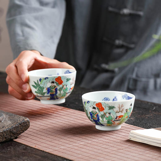 宝瓷林青花五彩加官进爵主人杯 商品图2