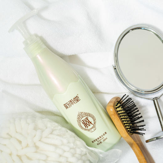 老米优品 /米妈亲测，想要头发蓬松选它没错！头皮清道夫。头皮油、有头屑、头皮易痒用它，蔚雨堂青蒿头皮素 头皮清洁洗发水，专洗头皮去屑控油脂260ml/瓶 商品图5