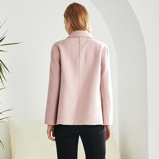 EITIE爱特爱秋冬新款洋气时尚气质百搭显瘦短款羊毛呢外套女6014703 商品图3