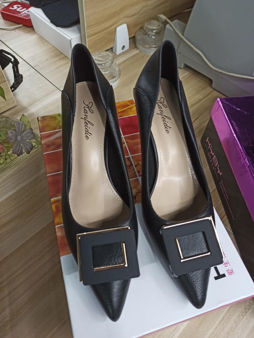 小曼优选时尚高跟鞋