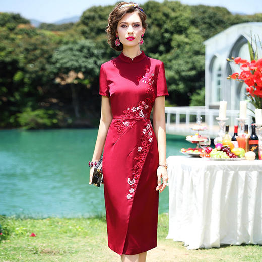 FMY-F20XL31206改良旗袍式连衣裙中国风立领绣花修身开叉裙 商品图0