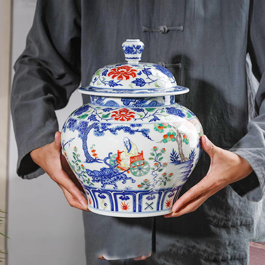 宝瓷林青花五彩鬼谷子下山盖罐 商品图2