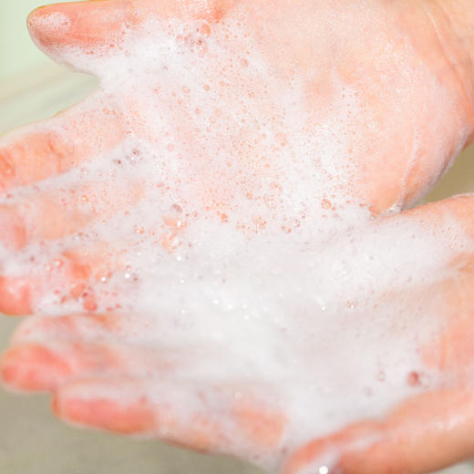 老米优品 /米妈亲测，想要头发蓬松选它没错！头皮清道夫。头皮油、有头屑、头皮易痒用它，蔚雨堂青蒿头皮素 头皮清洁洗发水，专洗头皮去屑控油脂260ml/瓶 商品图7