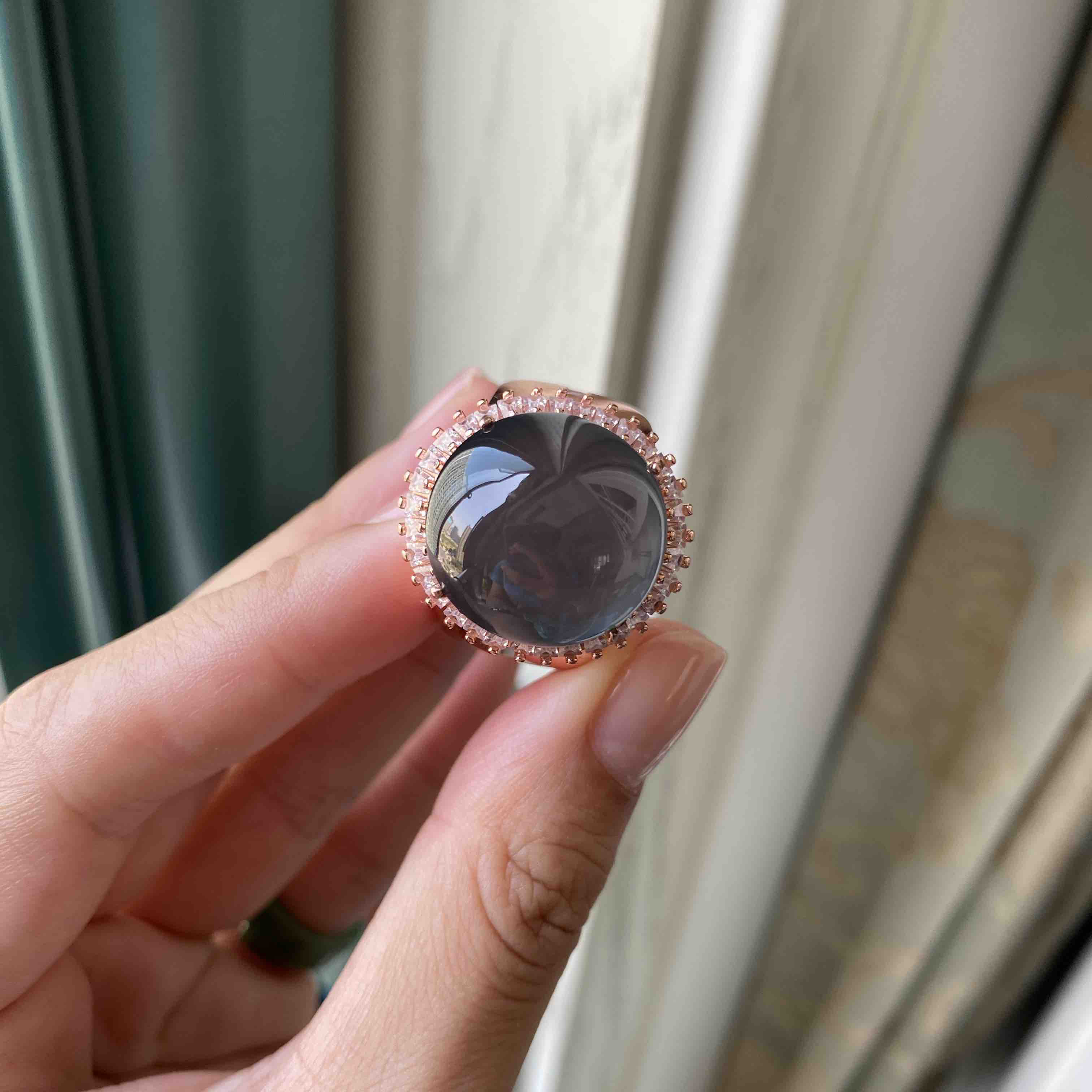 黑冰恐龙蛋界面宝石一样的光泽没有语言可以形容又大又饱满这才叫珍宝