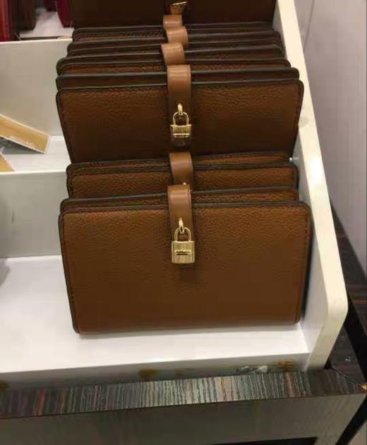 国内现货 Michael Kors MK  新款 女士小锁头钱包 新款都很大牌 喜欢的亲赶紧入手吧 商品图3