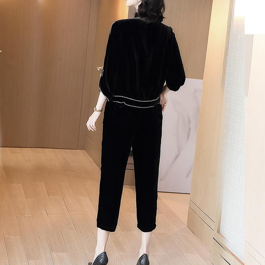 丁摩 真丝丝绒套装女两件套钉珠圆领桑蚕丝开衫休闲九分裤20-216DL699 商品图4