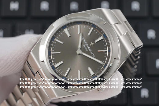 XF江shidan顿纵横四海2000V/120G-B122腕表，直径40mm，精钢表带，男士腕表，透底，自动上链机芯 商品图4