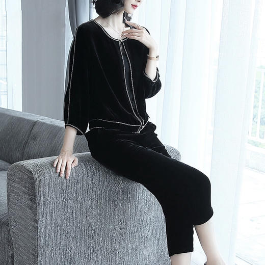 丁摩 真丝丝绒套装女两件套钉珠圆领桑蚕丝开衫休闲九分裤20-216DL699 商品图1